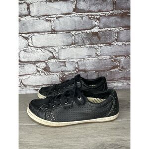 TAOS Freedom Metallic Black Studded Leather Sneakers Comfort Shoes Women 39EU/8.